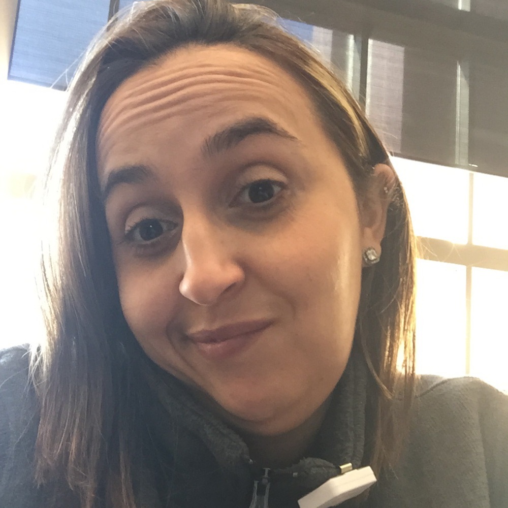 Meet your Posher, Raquel